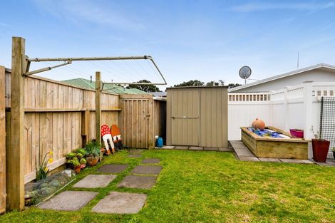 Photo of property in 23 Clemow Road, Fitzroy, New Plymouth, 4312
