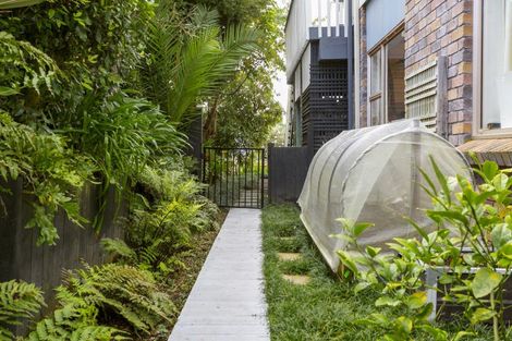 Photo of property in 744 Acacia Bay Road, Acacia Bay, Taupo, 3330