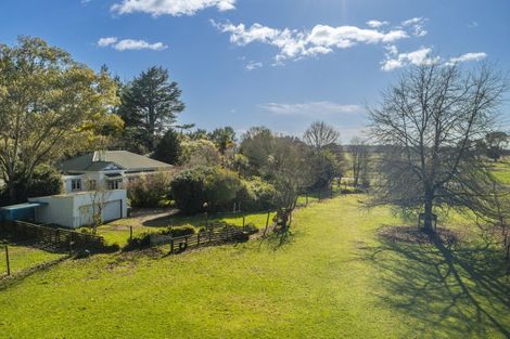 Photo of property in 5 Sydney Street, Takapau, 4203