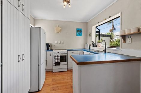 Photo of property in 2/4 Leven Lane, Totara Heights, Auckland, 2105