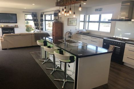 Photo of property in 37 Te Korari Street, Marshland, Christchurch, 8083