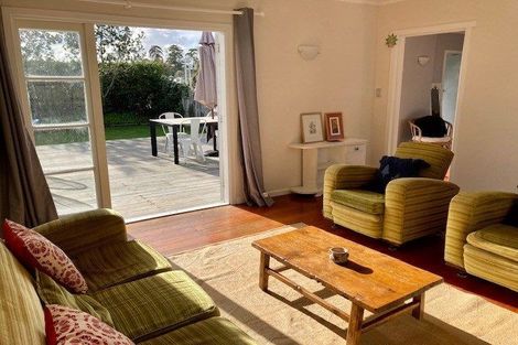 Photo of property in 6 Insley Street, Mangawhai, 0505