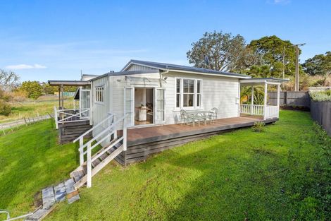 Photo of property in 30 Centennial Park Road, Wellsford, 0900