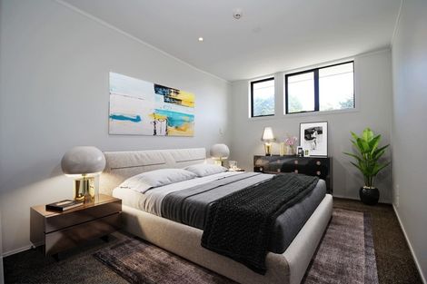 Photo of property in 20a/30 Westward Ho, Glen Eden, Auckland, 0602