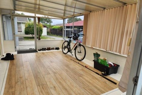 Photo of property in 1/11a Abbotts Place, Avonhead, Christchurch, 8042