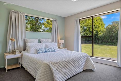 Photo of property in 3 Grove Place, Rangiora, 7400