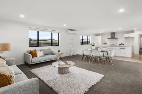 Photo of property in 16 Ledbury Drive, Rolleston, 7615