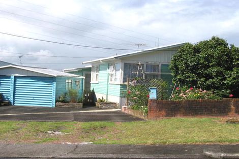 Photo of property in 149 Tirimoana Road, Te Atatu South, Auckland, 0602