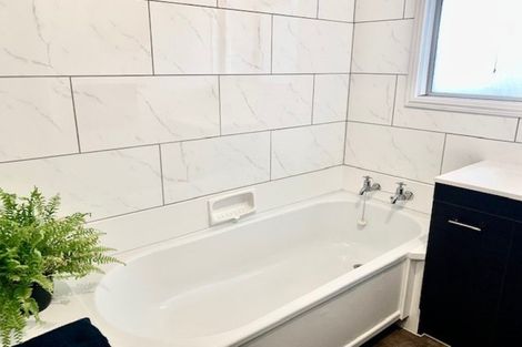 Photo of property in 1/8 Lee Road, Taradale, Napier, 4112