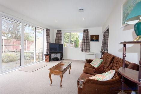 Photo of property in 30 Woodgrove Avenue, North New Brighton, Christchurch, 8083