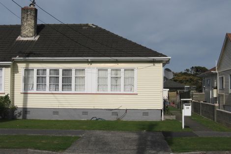 Photo of property in 22 Hall Crescent, Epuni, Lower Hutt, 5011