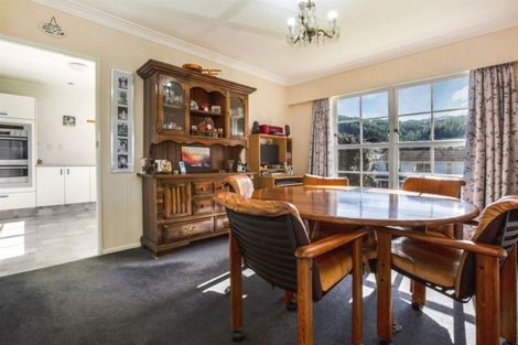 Photo of property in 12 Balliol Drive, Tawa, Wellington, 5028