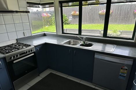 Photo of property in 41 Aspiring Avenue, Clover Park, Auckland, 2019