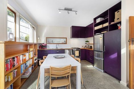 Photo of property in 547 Adelaide Road, Berhampore, Wellington, 6023