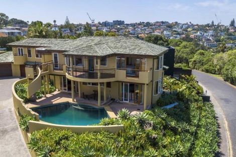 Photo of property in 96 Paritai Drive, Orakei, Auckland, 1071