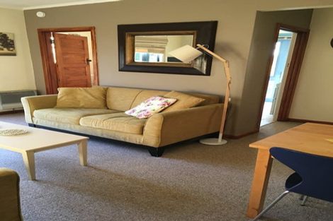 Photo of property in 16 Freyberg Street, Roslyn, Palmerston North, 4414