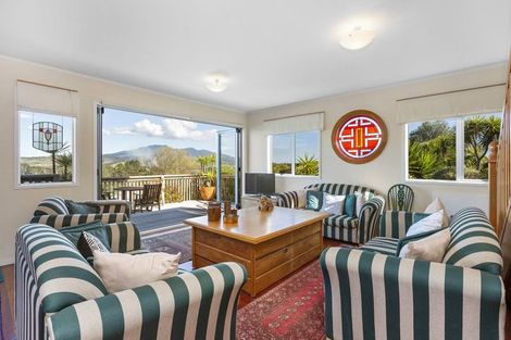 Photo of property in 4 Robertson Street, Raglan, 3225