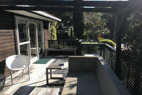 Photo of property in 1/22 Malters Place, Browns Bay, Auckland, 0630