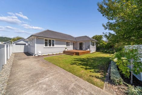 Photo of property in 13 Te Puni Grove, Elderslea, Upper Hutt, 5018