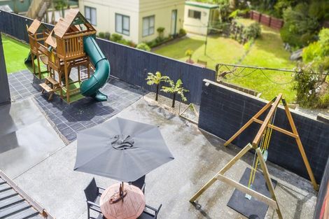 Photo of property in 12c Lane Street, Wallaceville, Upper Hutt, 5018