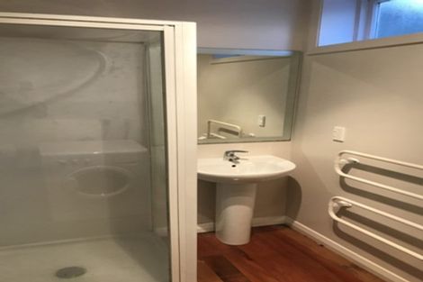 Photo of property in 3/30 Garden Road, Northland, Wellington, 6012