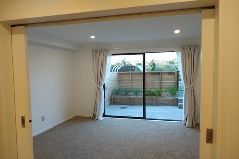 Photo of property in 35 Sun Orchid Avenue, Wiri, Auckland, 2104