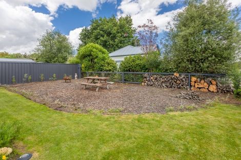 Photo of property in 50 Bibby Street, Waipawa, 4210