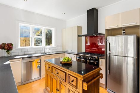 Photo of property in 33 Norfolk Street, Belmont, Lower Hutt, 5010
