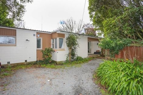 Photo of property in 11 Milnebank Street, Upper Riccarton, Christchurch, 8041