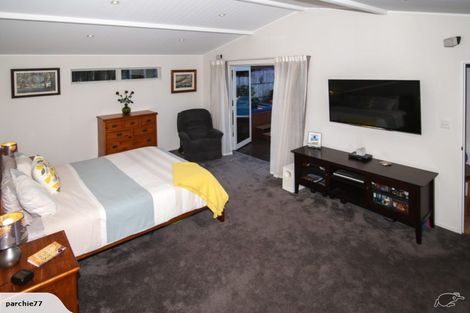 Photo of property in 37 Iwa Street, Mapua, 7005