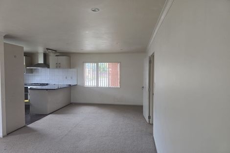 Photo of property in 49b Cambridge Terrace, Papatoetoe, Auckland, 2025