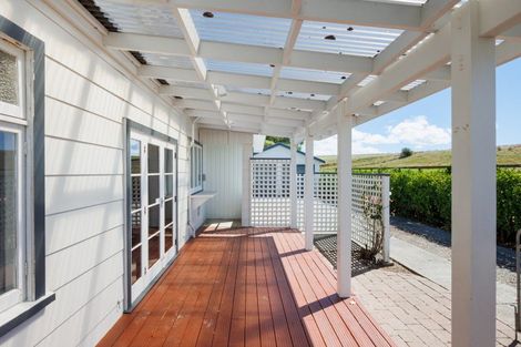 Photo of property in 167 Stoney Creek Road, Kelvin Grove, Palmerston North, 4470