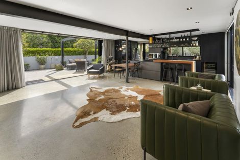 Photo of property in 137 Tasman Street, Nelson, 7010