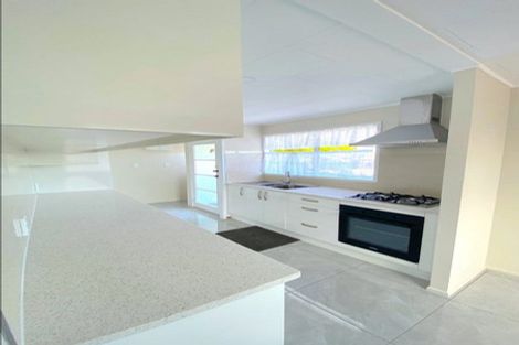 Photo of property in 1/20 Shalimar Place, Clover Park, Auckland, 2019