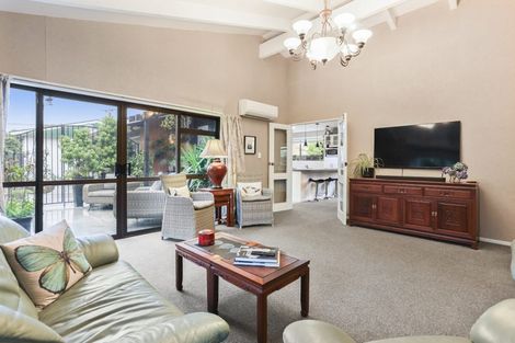 Photo of property in 1/5 Merrin Street, Avonhead, Christchurch, 8042