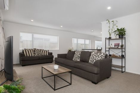 Photo of property in 117 Penetaka Heights, Pyes Pa, Tauranga, 3112