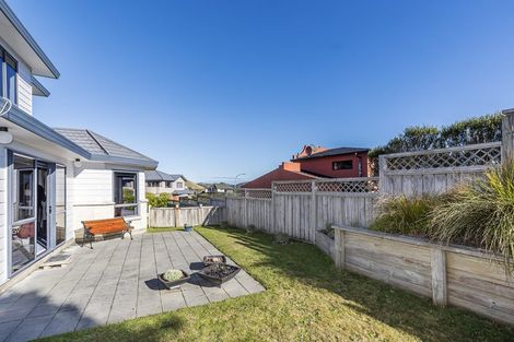 Photo of property in 9 Kilkelly Close, Tawa, Wellington, 5028