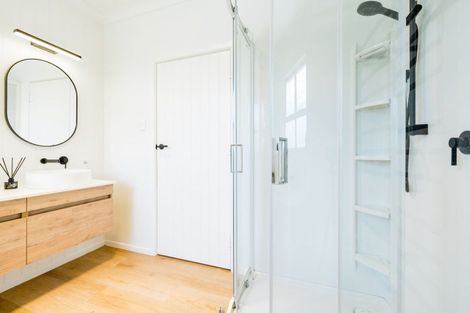 Photo of property in 75 Taylor Street, Cambridge, 3434