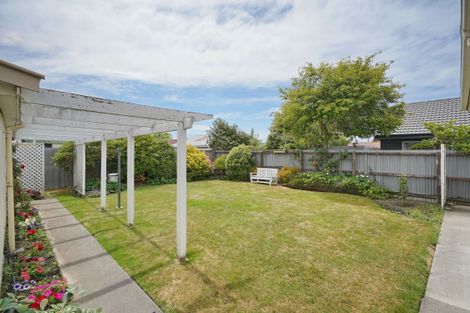 Photo of property in 14 Greenock Street, Redwood, Christchurch, 8051