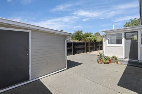 Photo of property in 30 Gamblins Road, Saint Martins, Christchurch, 8022