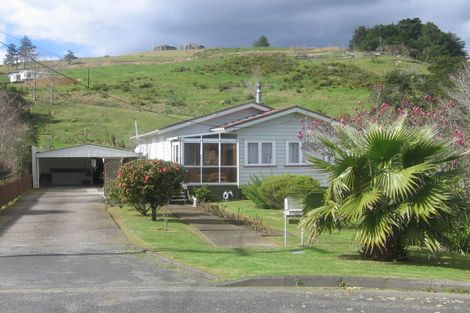 Photo of property in 5 George Street, Hikurangi, 0114