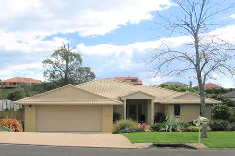 Photo of property in 31 Revell Drive, Ohauiti, Tauranga, 3112