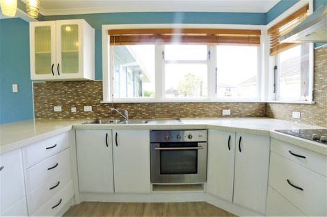 Photo of property in 88 Swaffield Road, Papatoetoe, Auckland, 2025