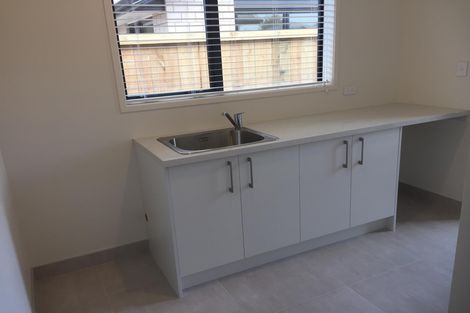 Photo of property in 16 Ruru Street, Cambridge, 3434