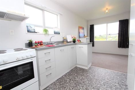 Photo of property in 44 Dominica Crescent, Grenada Village, Wellington, 6037