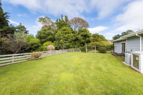 Photo of property in 2079 Kimbolton Road, Kiwitea, Feilding, 4777