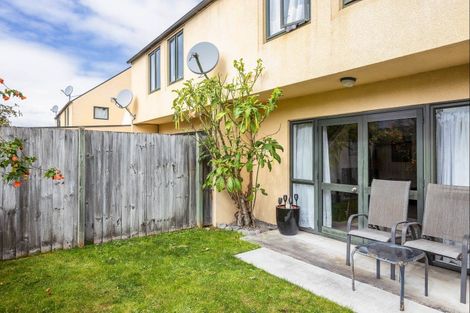 Photo of property in 4/36 Mathesons Road, Phillipstown, Christchurch, 8011