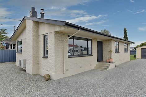 Photo of property in 19 Charlton Road, Gore, 9710