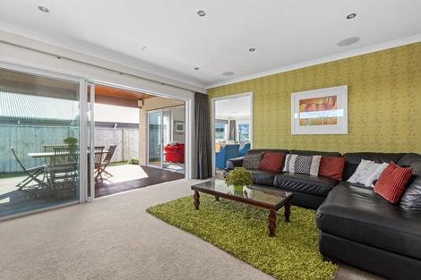 Photo of property in 111 Arataki Road, Havelock North, 4130