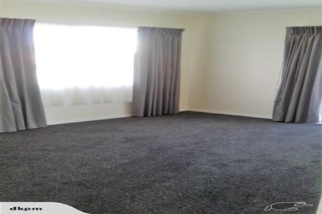 Photo of property in 38 Makora Road, Otaihanga, Paraparaumu, 5036